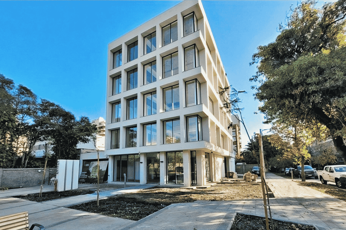 Edificio corporativo Los Leones INGESEP